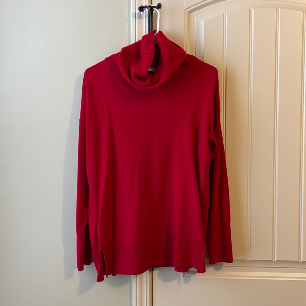 Loft sweater cowl turtleneck in large red